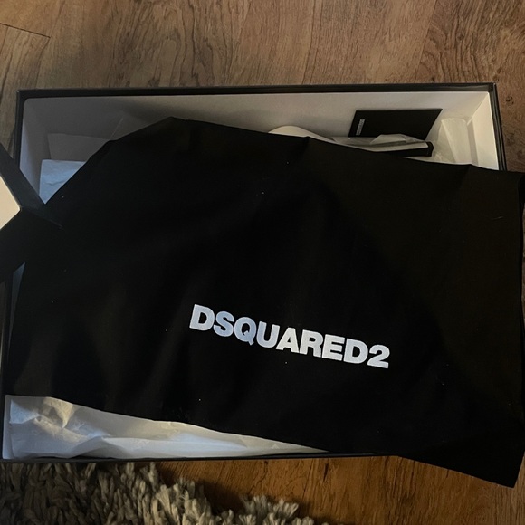 DSQUARED White Lace-Up Heeled Boots - Picture 6 of 13